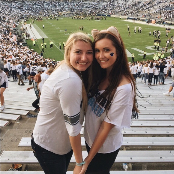 Meet your Posher, Meghan - Picture 7 of 9